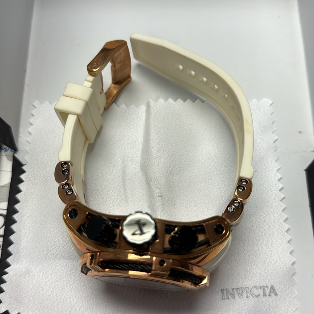 Invicta Reserve Bolt Zeus #14409 - Picture 3 of 5